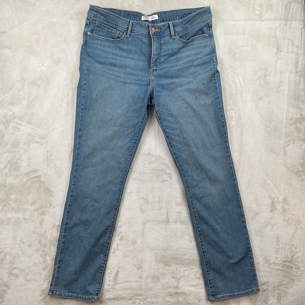 Signature by Levi Strauss Totally Shaping Straight Jeans Blue 16M W33 L32